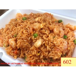 602. CƠM CHIÊN TÔM THÁI LAN - THAI STYLE SHRIMP WITH EGG, PEAS & CARROTS FRIED RICE